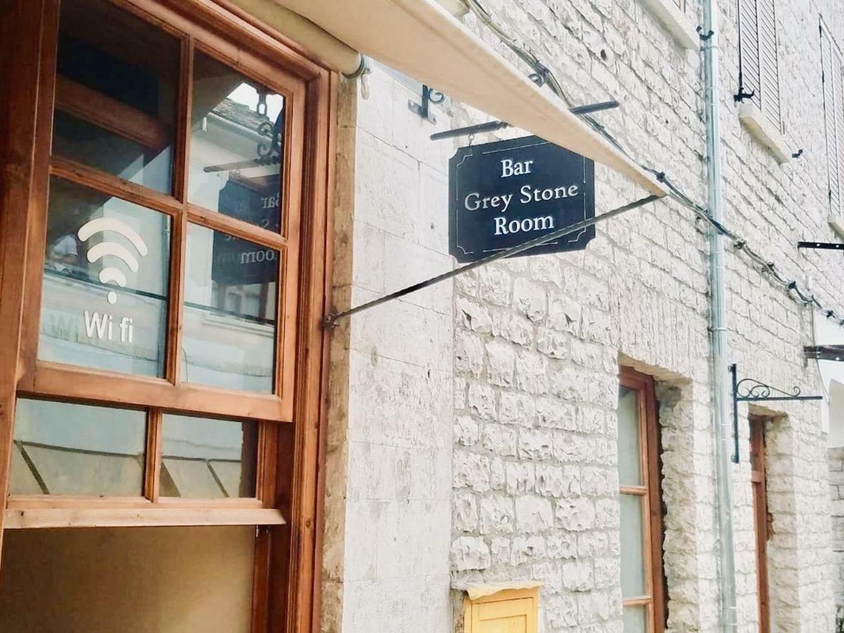 Grey Stone Hotel Gjirokaster Bagian luar foto